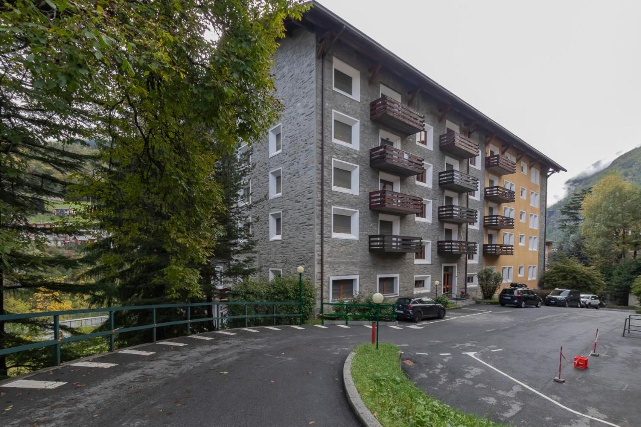 Apartamento Ihost Flat - Valmalenco Centro Chiesa in Valmalenco Exterior foto