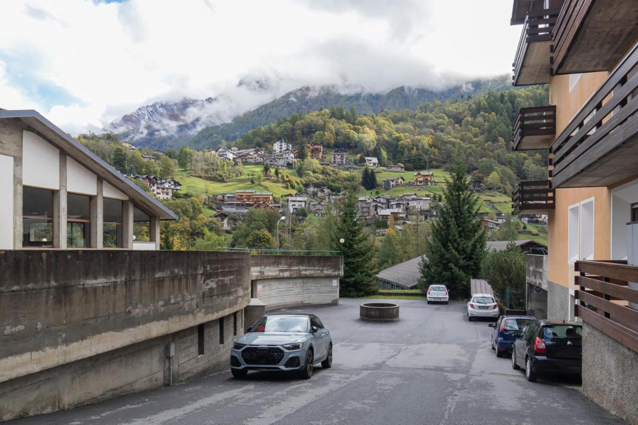 Apartamento Ihost Flat - Valmalenco Centro Chiesa in Valmalenco Exterior foto